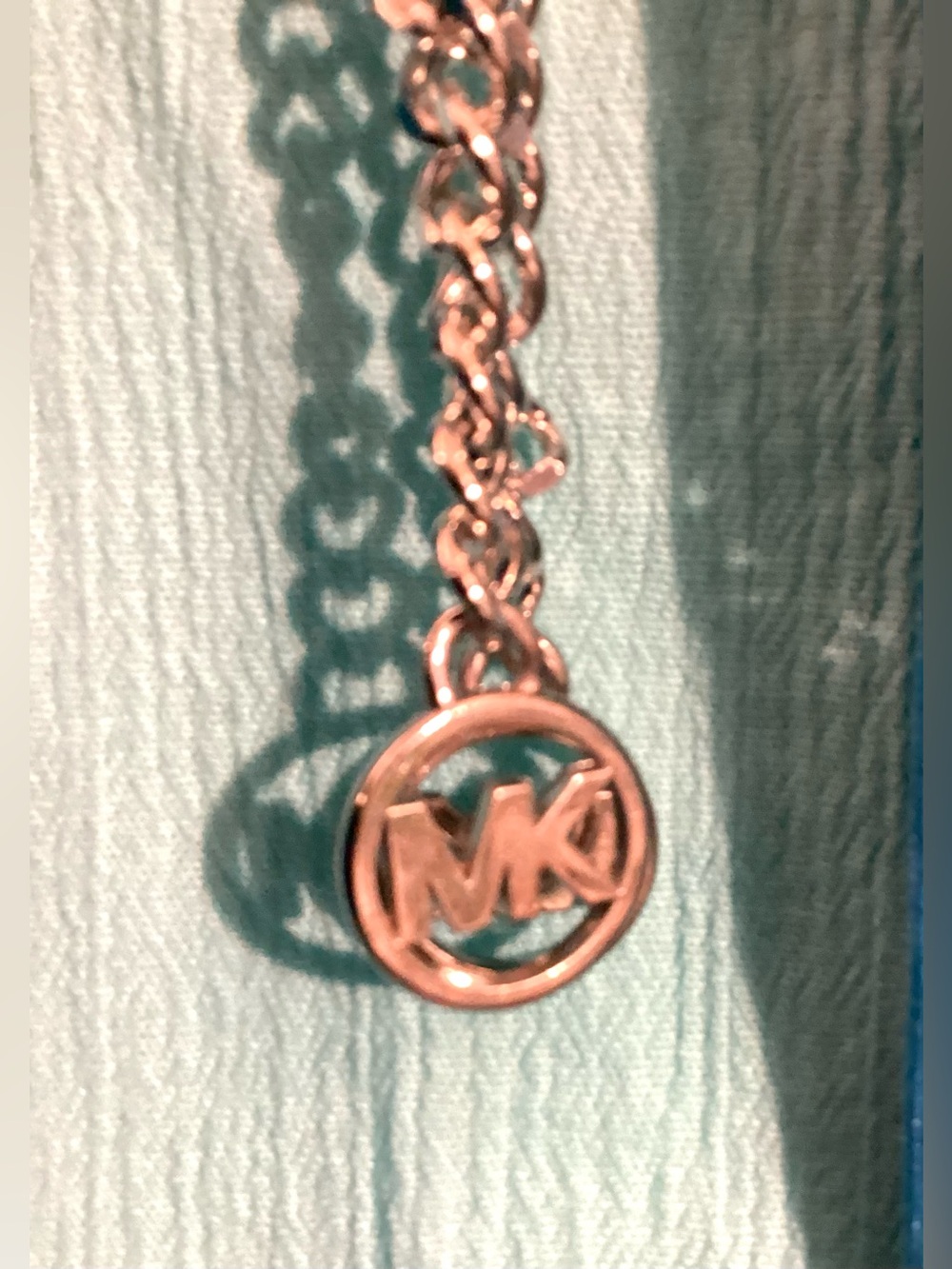 Michael Kors bell sleeve top. M - Picture 4 of 6